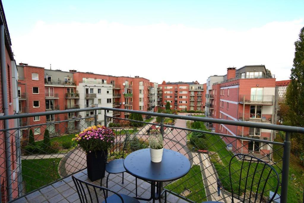 Apartament 165M2, 500M Od Starowki Apartment Gdansk Bagian luar foto